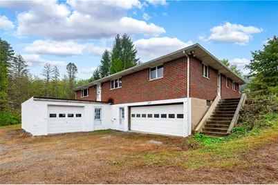 247 Welsh Rd, Penn Township, PA 16059 - Photo 2