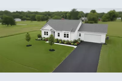 660 Kingdom Drive, Hickory Township, PA 16101 - Photo 2