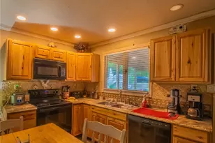 1211 Wilko, Rostraver, PA 15062 - Photo 4