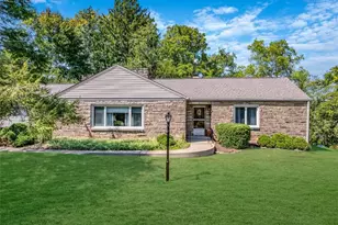 1236 Abbott Dr, Pittsburgh, PA 15227 - Photo 1