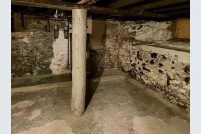 221 S Oakland Ave, Sharon, PA 16146 - Photo 30