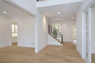 131 Birch Dr, Pine Township, PA 15090 - Photo 4