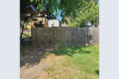 906 11th Street, New Brighton, PA 15066 - Photo 8