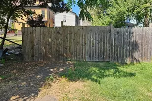 906 11th St, New Brighton, PA 15066 - Photo 8