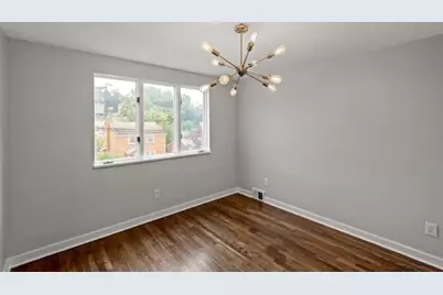 2445 Edgebrook Ave, Pittsburgh, PA 15226 - Photo 8