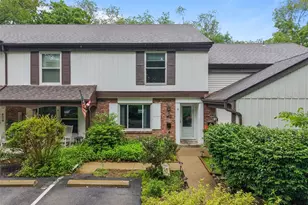 402 Hunting Creek, Canonsburg, PA 15317 - Photo 1