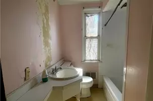 3009 State St, White Oak, PA 15131 - Photo 18