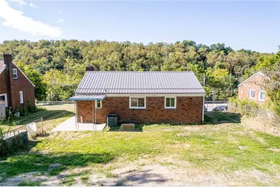 1227 Clifton Rd, Bethel Park, PA 15102 - Photo 10