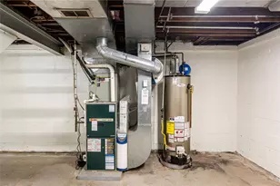 1227 Clifton Rd, Bethel Park, PA 15102 - Photo 36