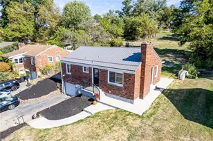 1227 Clifton Rd, Bethel Park, PA 15102 - Photo 6