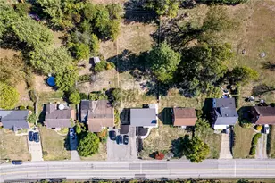 1227 Clifton Rd, Bethel Park, PA 15102 - Photo 42