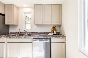 1227 Clifton Rd, Bethel Park, PA 15102 - Photo 30