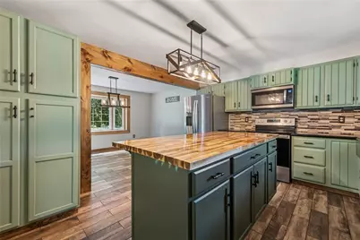 21 Andrews Ave, Derry Township, PA 15671 - Photo 6