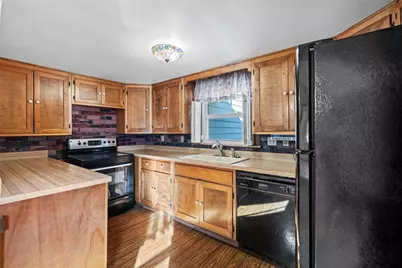 1007 Leslie St, Sharon, PA 16146 - Photo 10