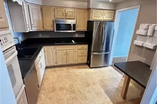 5534 Pocusset St, Pittsburgh, PA 15217 - Photo 14