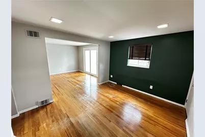 5534 Pocusset St, Pittsburgh, PA 15217 - Photo 12