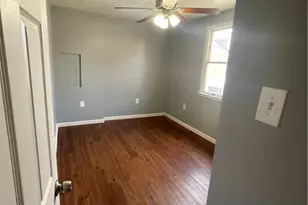 899 9th St, Ambridge, PA 15003 - Photo 6