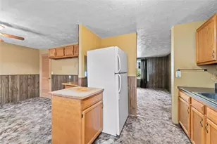 1974 Tara Dr, North Huntingdon, PA 15642 - Photo 8