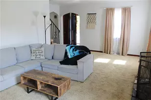 4136 Tuxey Ave, Pittsburgh, PA 15227 - Photo 4