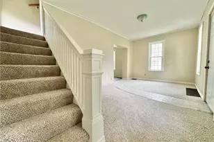 1810 Tony St, Shenango Township, PA 16101 - Photo 4