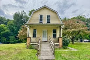 1810 Tony St, Shenango Township, PA 16101 - Photo 28