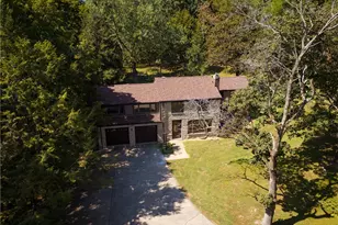 4253 Mt Royal Blvd, Hampton, PA 15101 - Photo 1