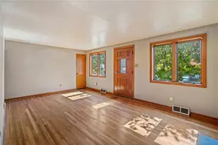 2075 Borland, Scott Township, PA 15243 - Photo 4