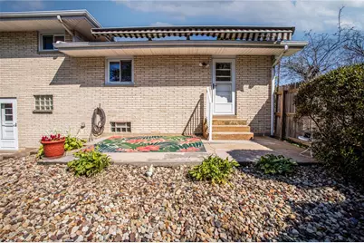 1805 W Loucks Ext, Scottdale, PA 15683 - Photo 10