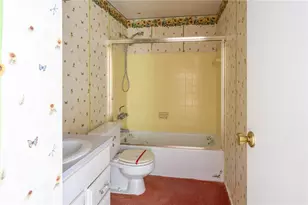 1613 Shawmut Dr, Pittsburgh, PA 15116 - Photo 16