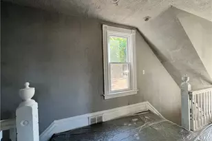 3 N Holland Ave, Braddock, PA 15104 - Photo 18