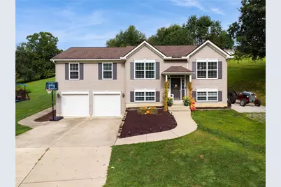 830 Kiski Park Dr, Washington Township, PA 15613 - Photo 1