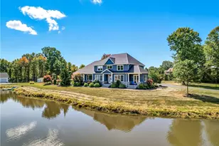 956 Camelot, Hermitage, PA 16148 - Photo 1