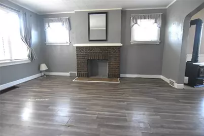 314 W Lehigh St, Munhall, PA 15120 - Photo 8