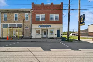 128 S Chestnut St, Derry Boro, PA 15627 - Photo 1