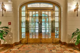 166 N Dithridge St, Pittsburgh, PA 15213 - Photo 4