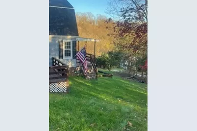 884 Bocktown Rd, Moon/Crescent Twp, PA 15046 - Photo 4