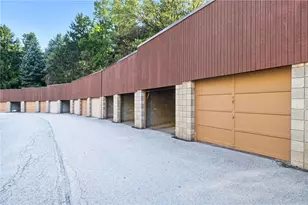 1400 Smokey Wood Dr, Pittsburgh, PA 15218 - Photo 28