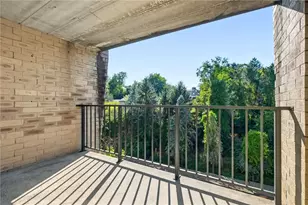 1400 Smokey Wood Dr, Pittsburgh, PA 15218 - Photo 14