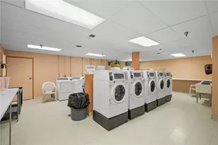 1400 Smokey Wood Dr, Pittsburgh, PA 15218 - Photo 24