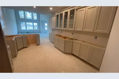 1556 Parkwood Pointe Dr, Moon/Crescent Twp, PA 15046 - Photo 8