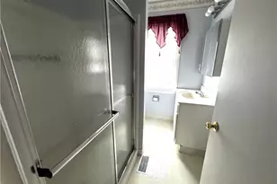 314 Pine St, Ambridge, PA 15003 - Photo 18