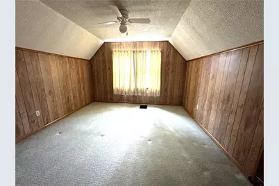 314 Pine St, Ambridge, PA 15003 - Photo 16