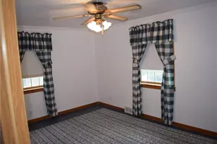 1137 Connellsville Rd, Washington Township, PA 15438 - Photo 20