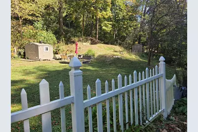 258 Spring Run Rd, Moon/Crescent Twp, PA 15046 - Photo 6