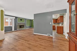 952 Fredericka Dr, South Park, PA 15236 - Photo 12