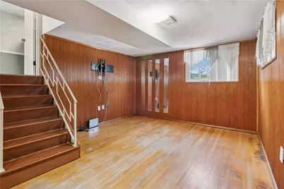 952 Fredericka Dr, South Park, PA 15236 - Photo 24