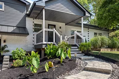 3255 E Hardies Rd, Hampton, PA 15044 - Photo 1