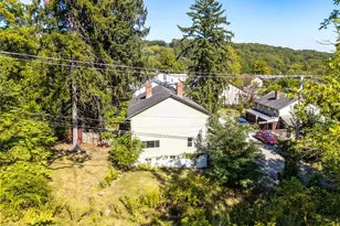 3608 Edgewood St, South Park, PA 15129 - Photo 4