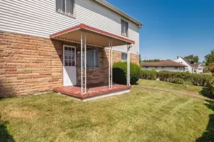 2130 W Pike, Chartiers, PA 15342 - Photo 1