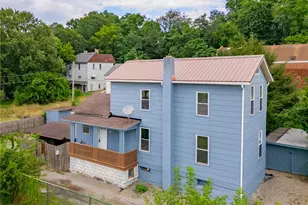 305 1/2 E Lutton St Rear, New Castle, PA 16101 - Photo 1